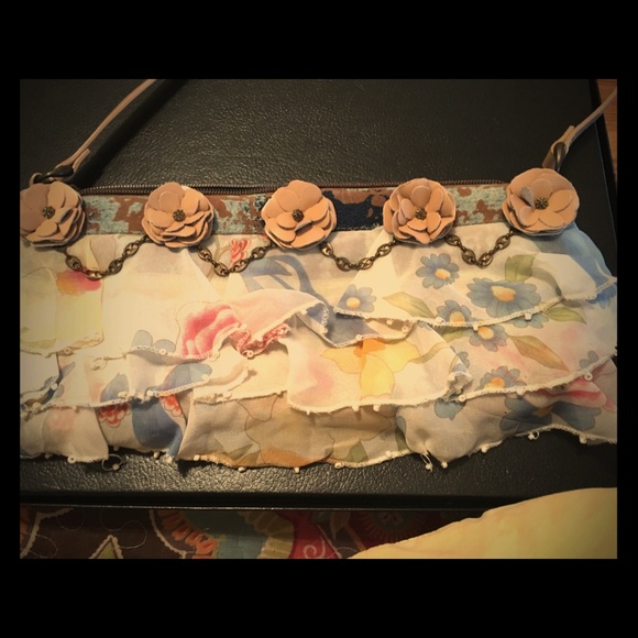 Mary Frances Handbags - Mary Frances handbag so cute sparkly inside